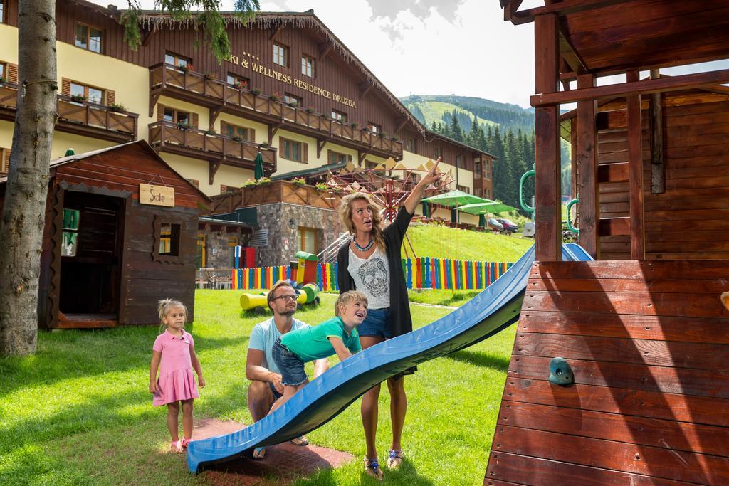 & Wellness Druzba 4* Деменівська Долина