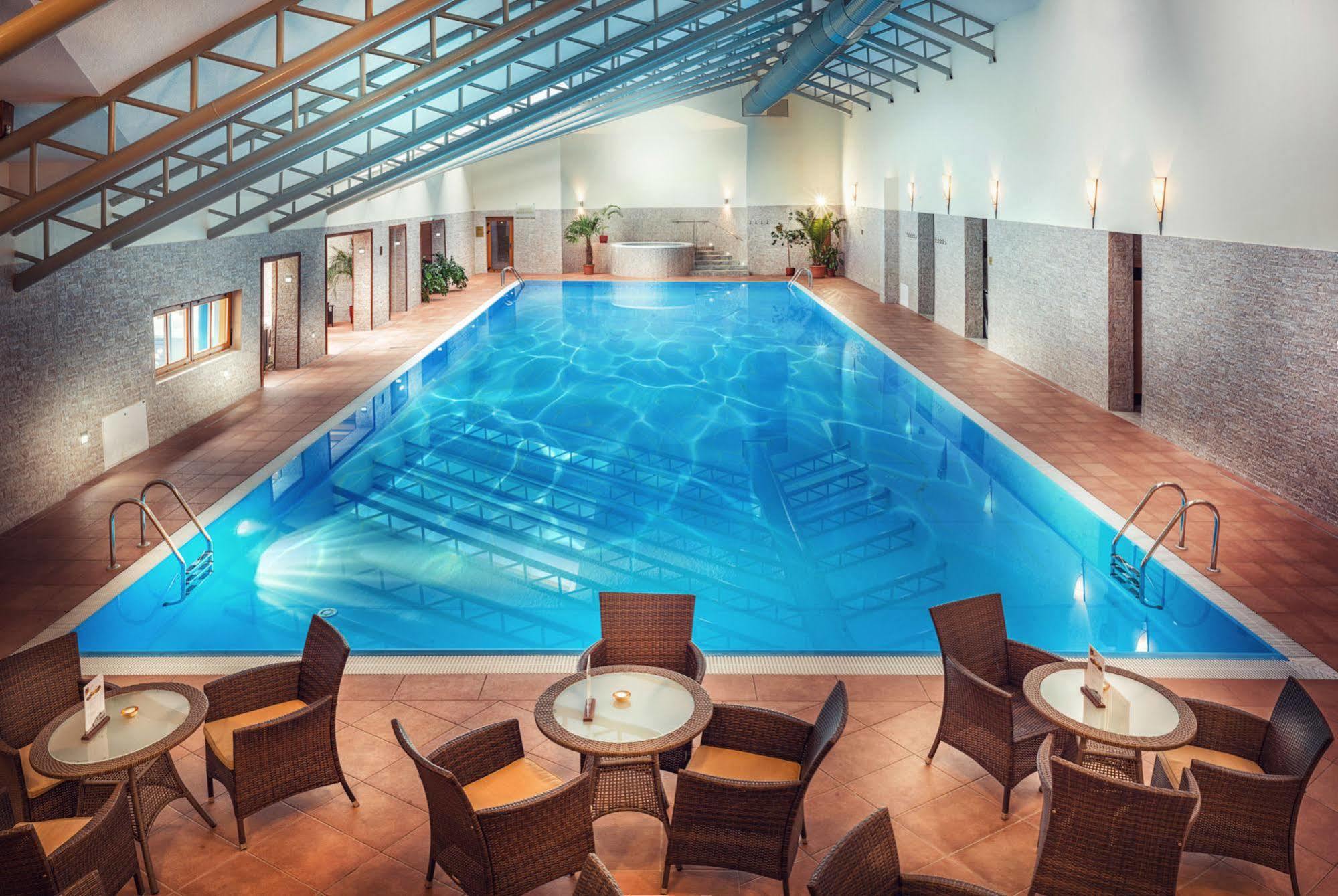 Курортний комплекс & Wellness Druzba 4*