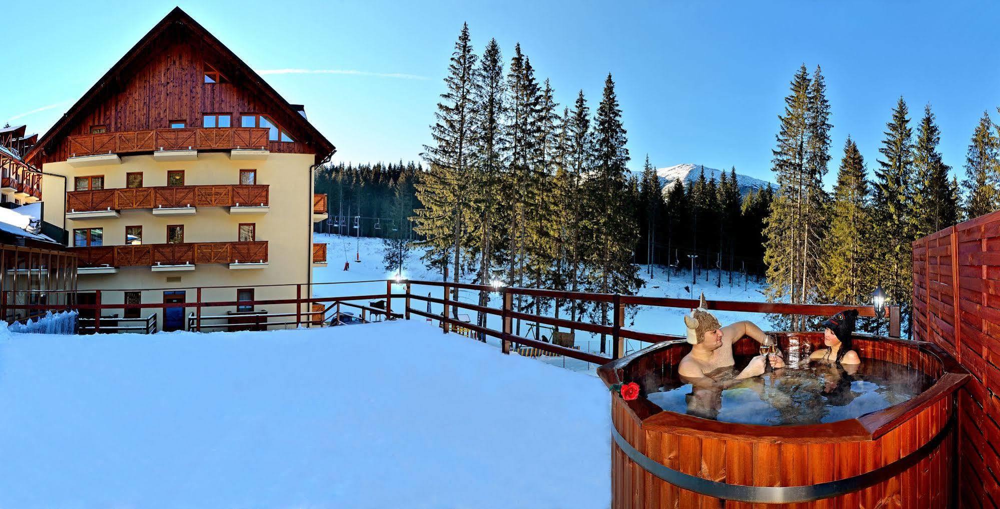 Курортний комплекс & Wellness Druzba 4*